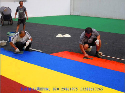 EPDM���z�ܵ�