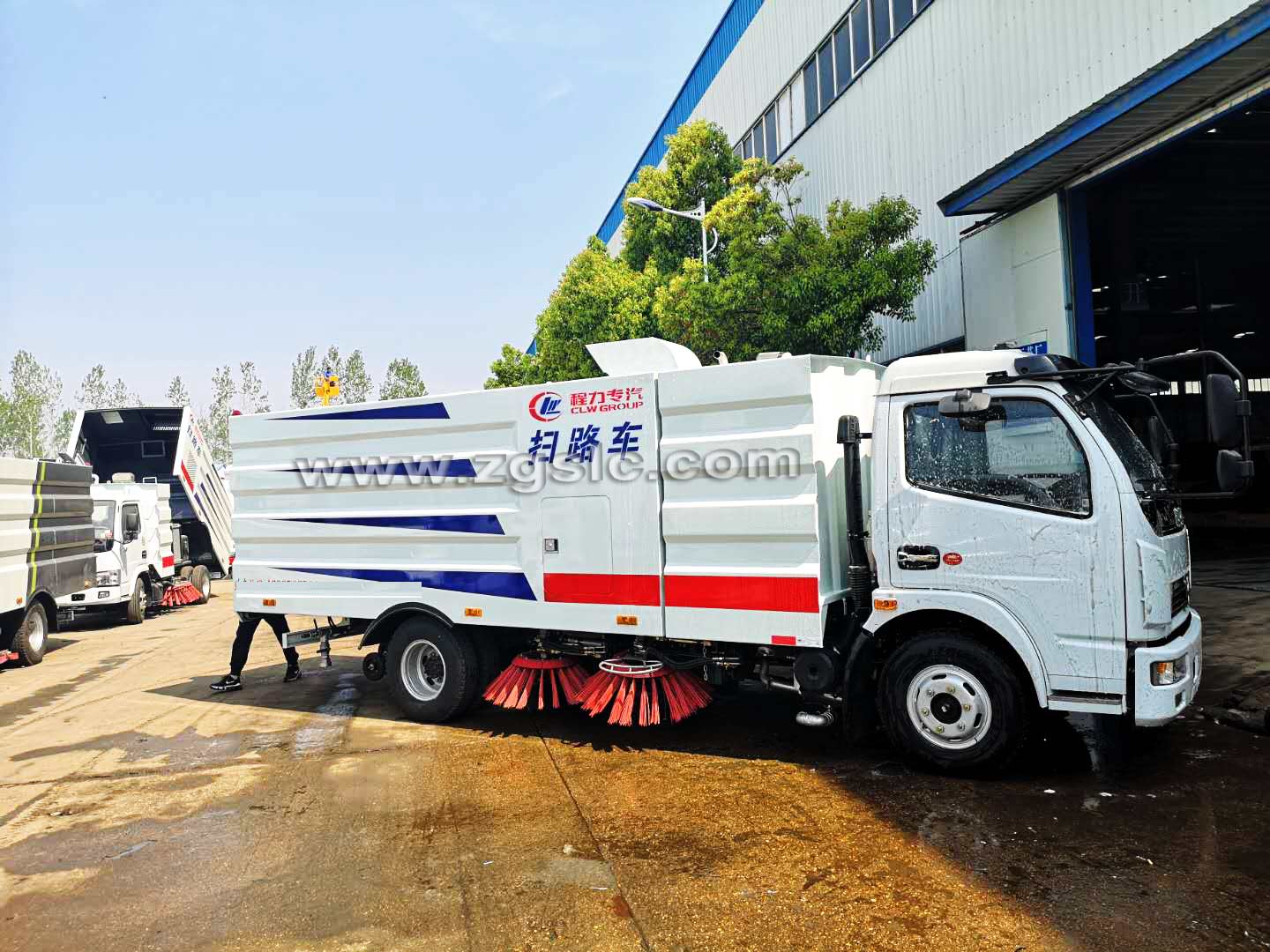 東風大多利卡掃路車(國五)