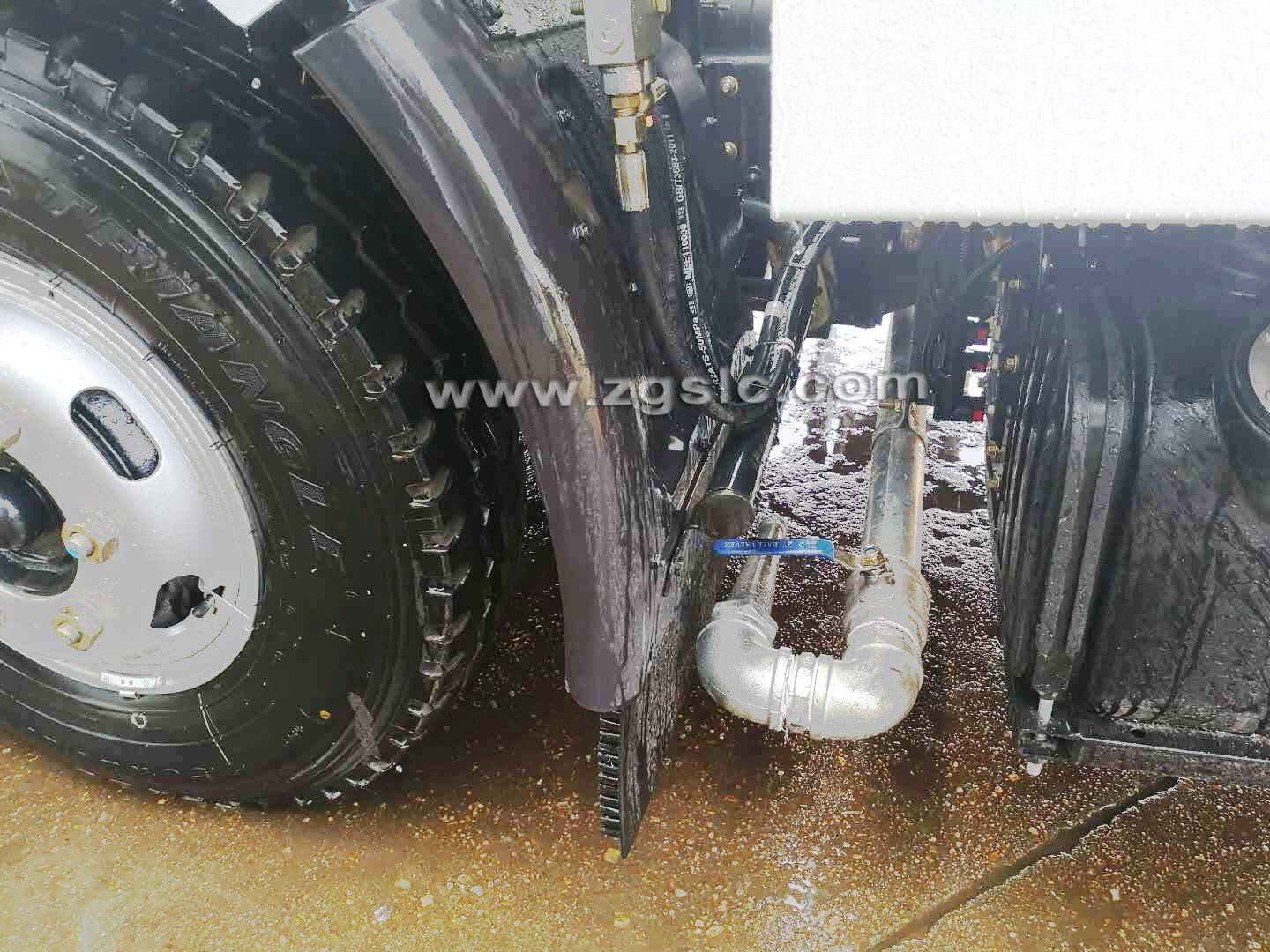 東風大多利卡掃路車(國五)