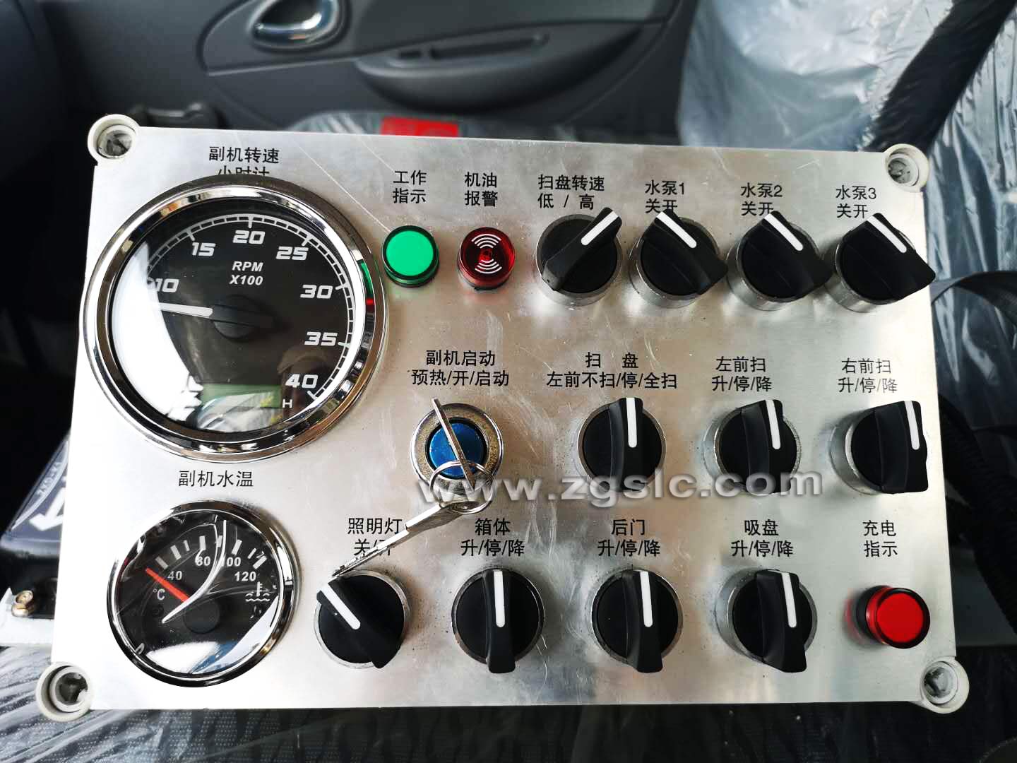 東風大多利卡掃路車(國五)