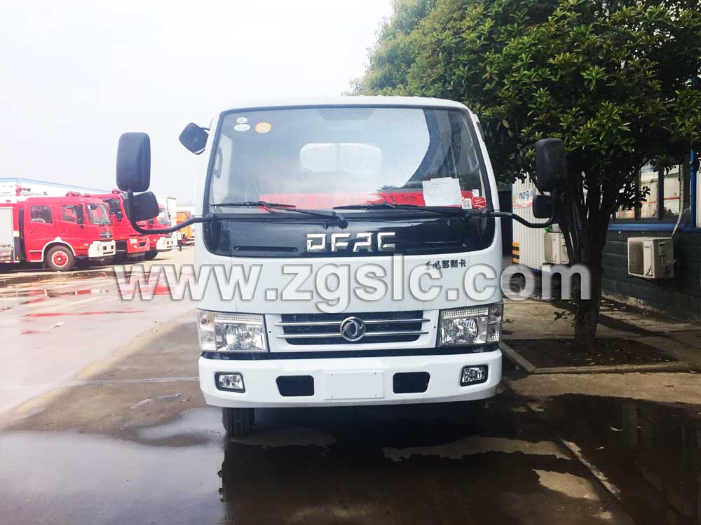 湖北程力東風(fēng)小多利卡吸糞車(國五)