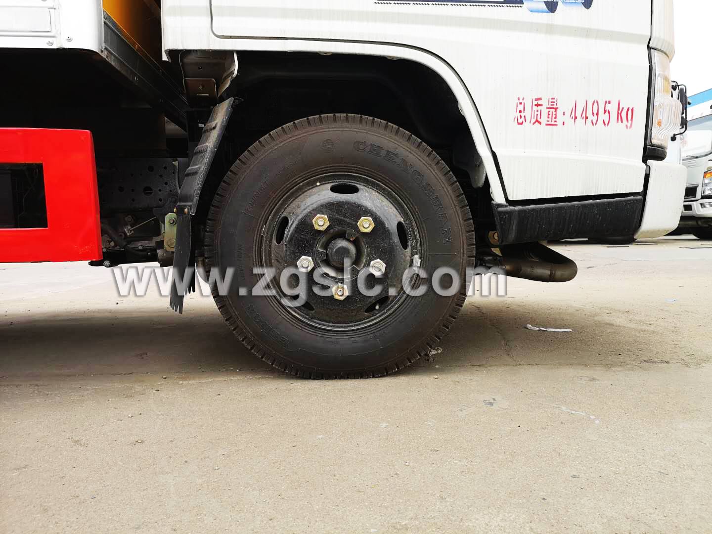 程力集團江鈴順達爆破器材運輸車