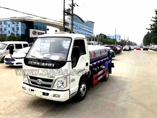 程力2.5方藍牌福田小卡之星灑水車(國五)