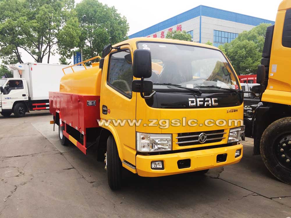 湖北程力東風小多利卡高壓清洗車(國五)