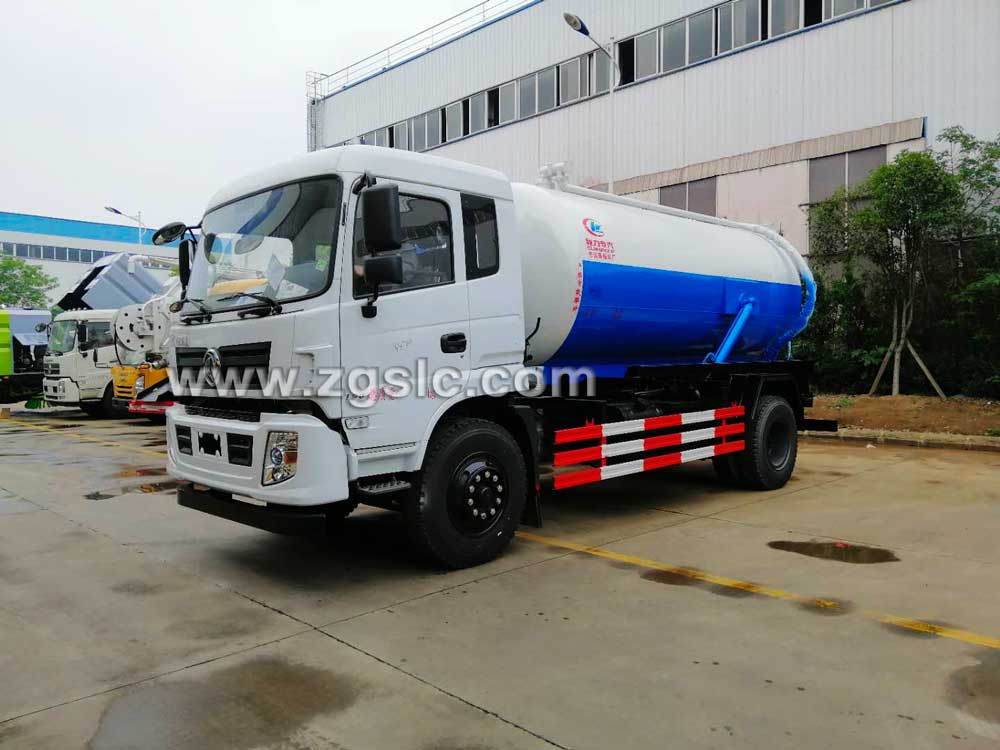 湖北程力東風專底吸污車(國五)