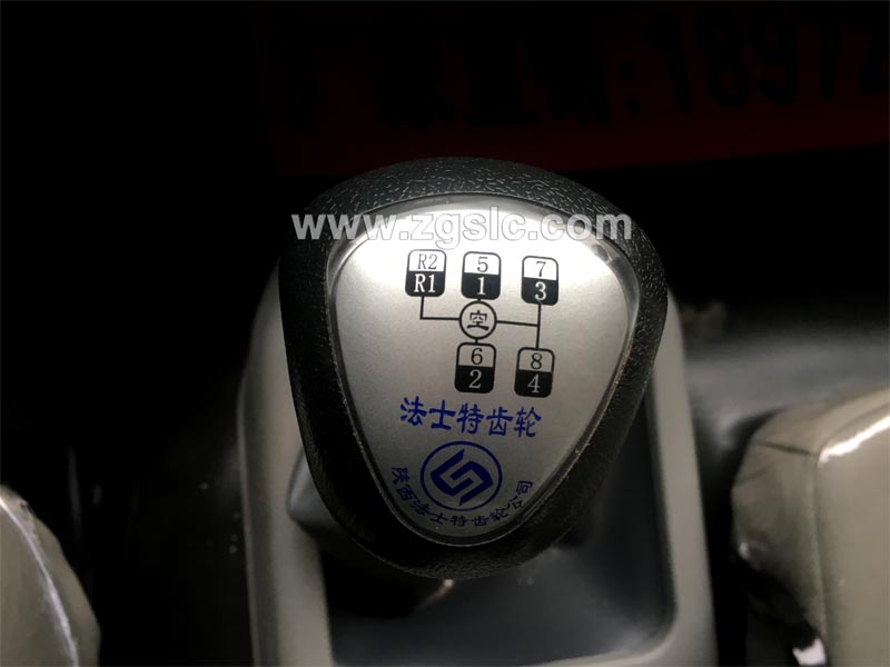 程力集團12方新款東風天錦灑水車黃牌(國五)