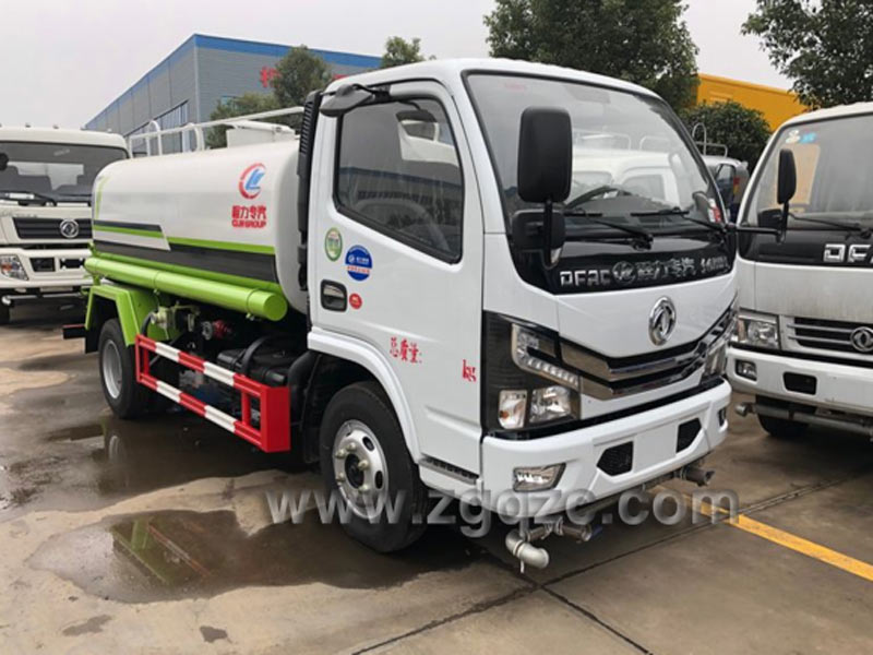 東風小多利卡5方灑水車（國六）