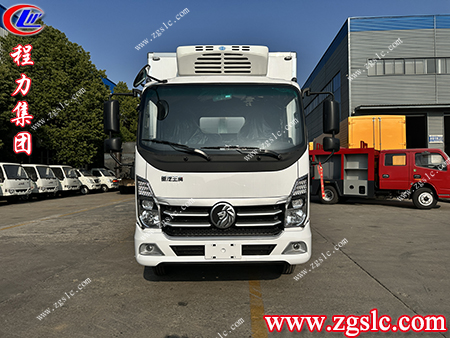 程力牌冷藏車采用全新承載力，更穩定舒適，去縱擎自由狂途