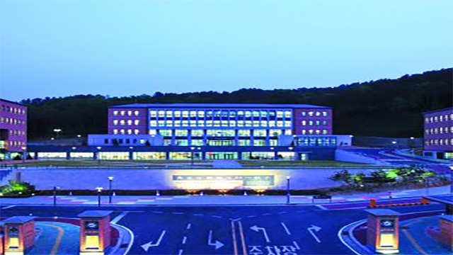 又石大學(xué)全景